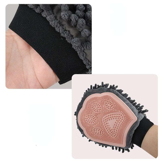 Dual-sided pet bathing brush glove with silicone massage pad and absorbent microfiber for grooming and drying pets