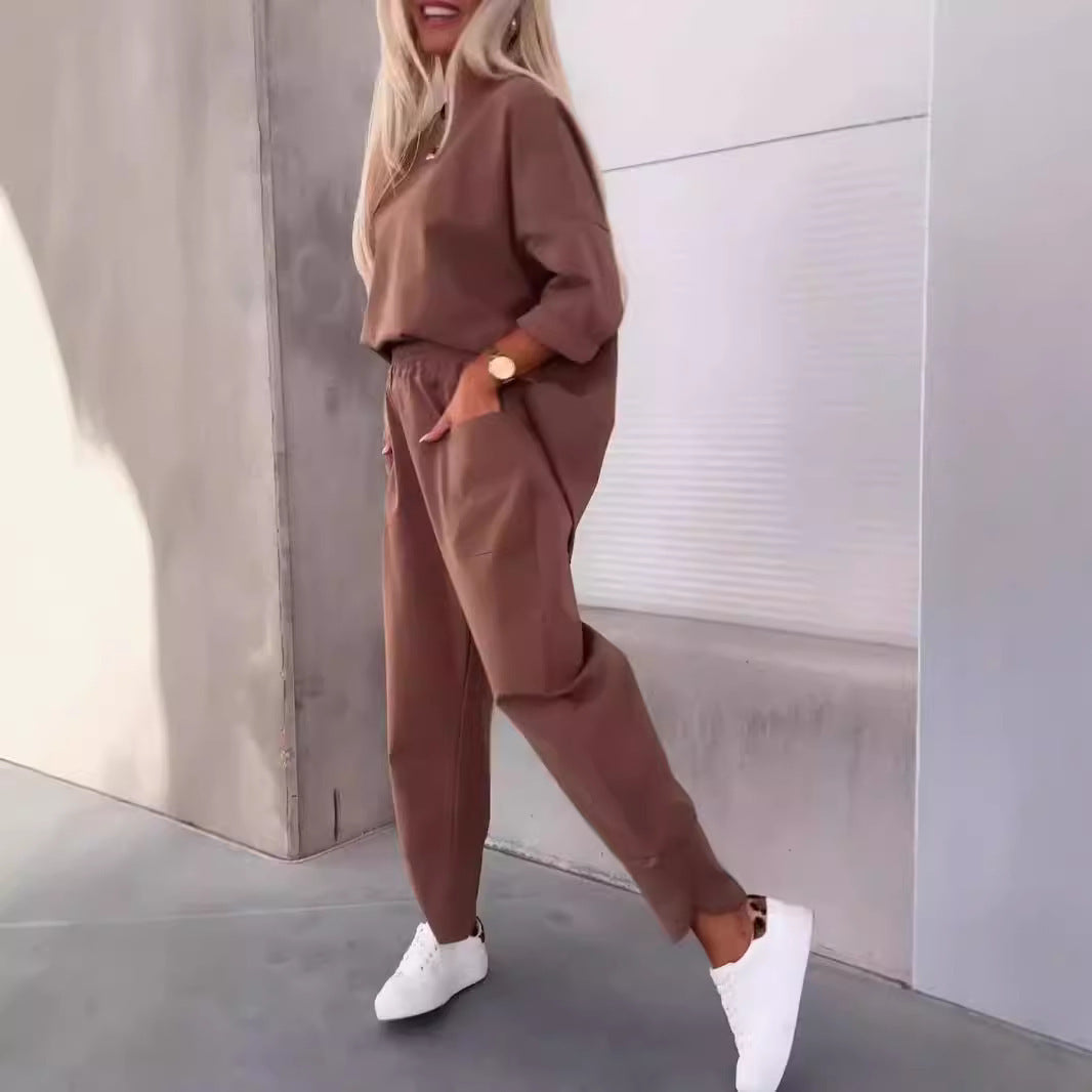 Two-piece Solid Color Round Neck Cropped Pants Set - The Peppermint Room